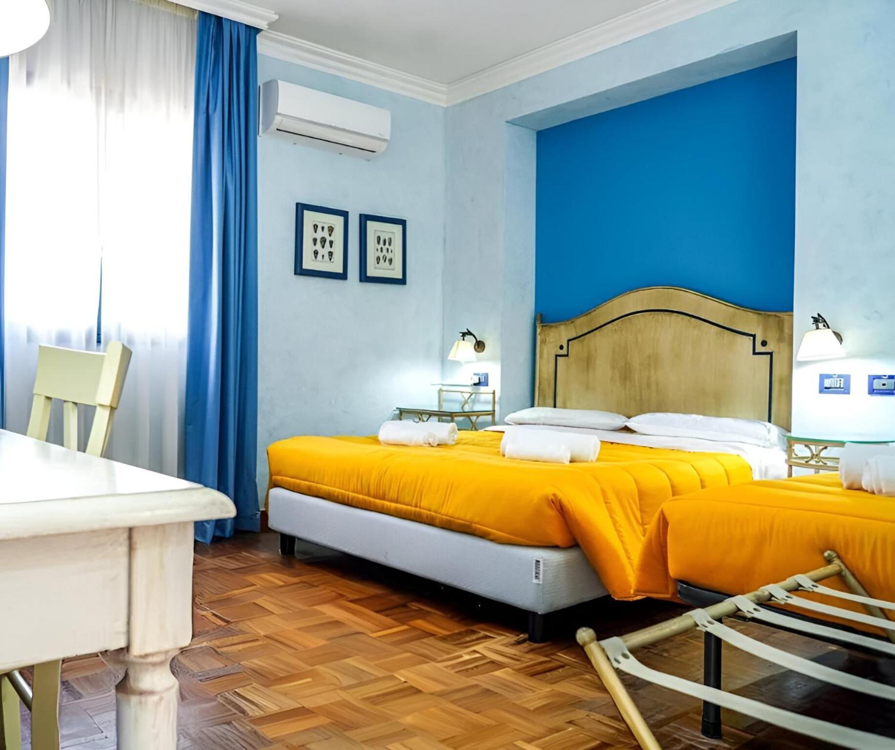 Motel - Hotel Nautico Pozzallo Buitenkant foto